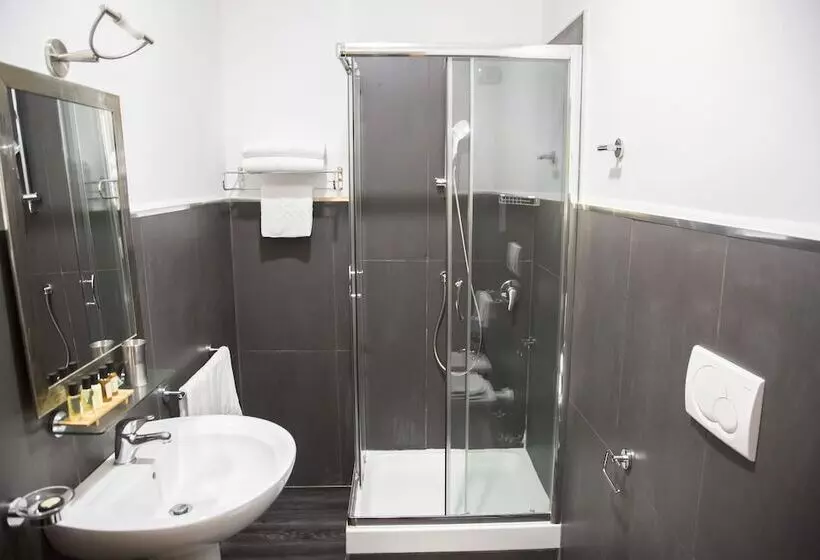 Fotos del hotel Inn Rome Rooms & Suites:  7