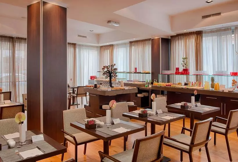 Fotos del hotel Nh Collection Roma Giustiniano:  19