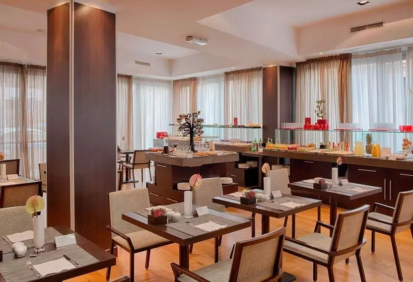 Fotos del hotel Nh Collection Roma Giustiniano:  18