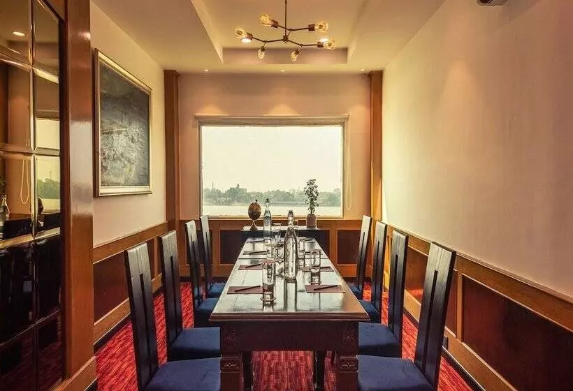 Fotos del hotel The Floatel:  19