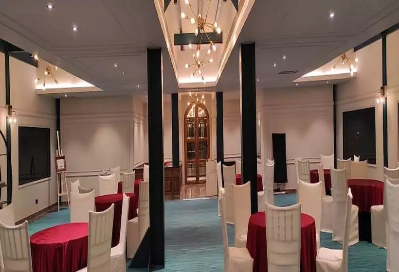 Fotos del hotel The Floatel:  3