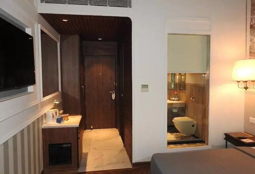 Fotos del hotel The Floatel:  9