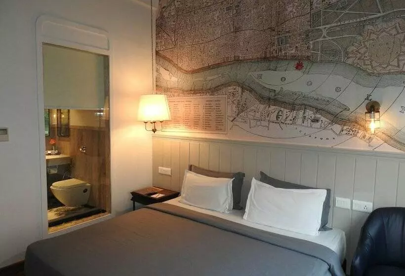 Fotos del hotel The Floatel:  18