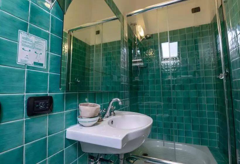 Fotos del hotel Villa Lara:  9