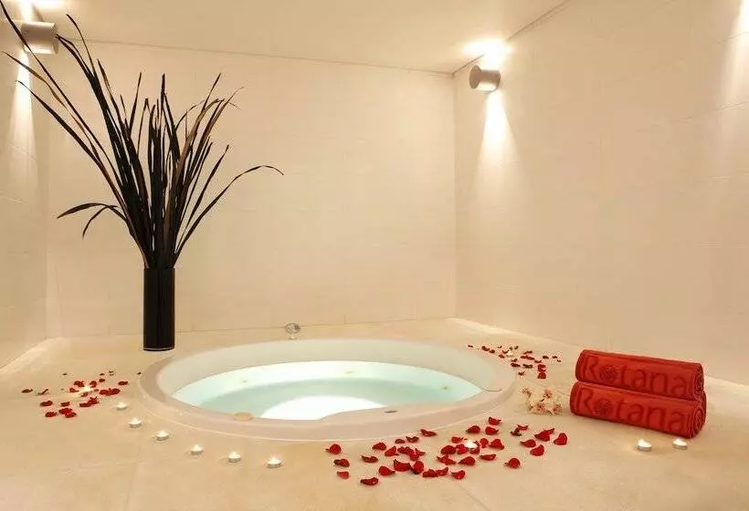 Fotos del hotel Villa Rotana  Dubai:  4