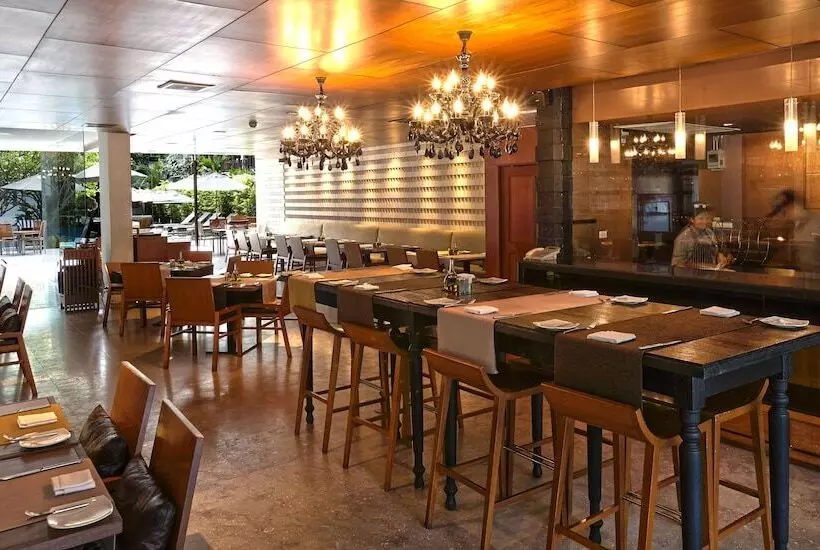 Fotos del hotel Woodlands Suites Serviced Residences:  21