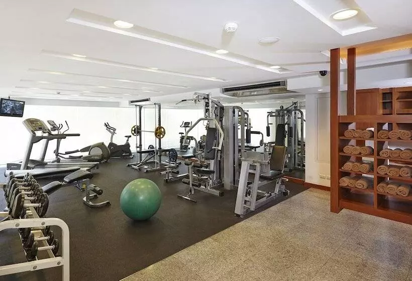 Fotos del hotel Woodlands Suites Serviced Residences:  3