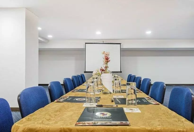 Fotos del hotel Egina Medellín:  6