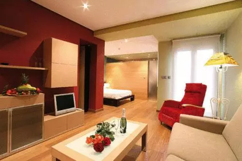 Fotos del hotel Hospedium Cañitas Suites:  3