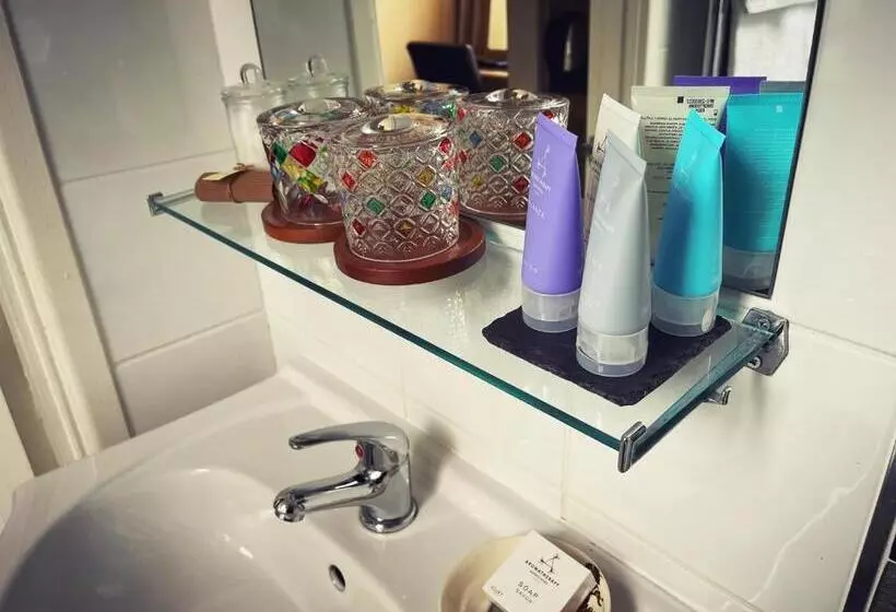 Fotos del hotel The Robin Hill:  25