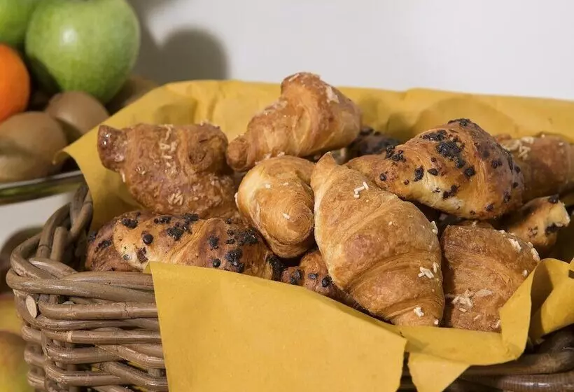 Fotos del hotel Cdh My One  Bologna:  22