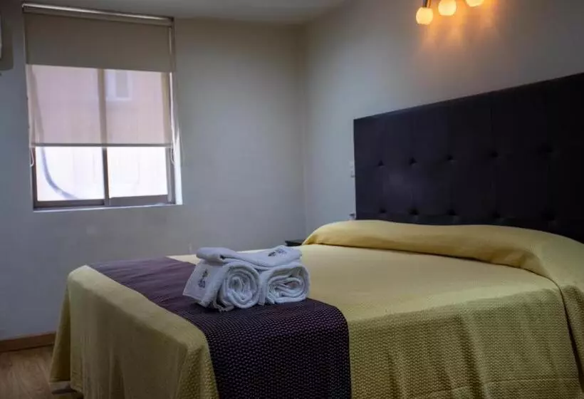 Fotos del hotel Colonial:  18