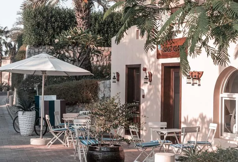 Fotos del hotel The Cove Rotana Resort  Ras Al Khaimah:  8