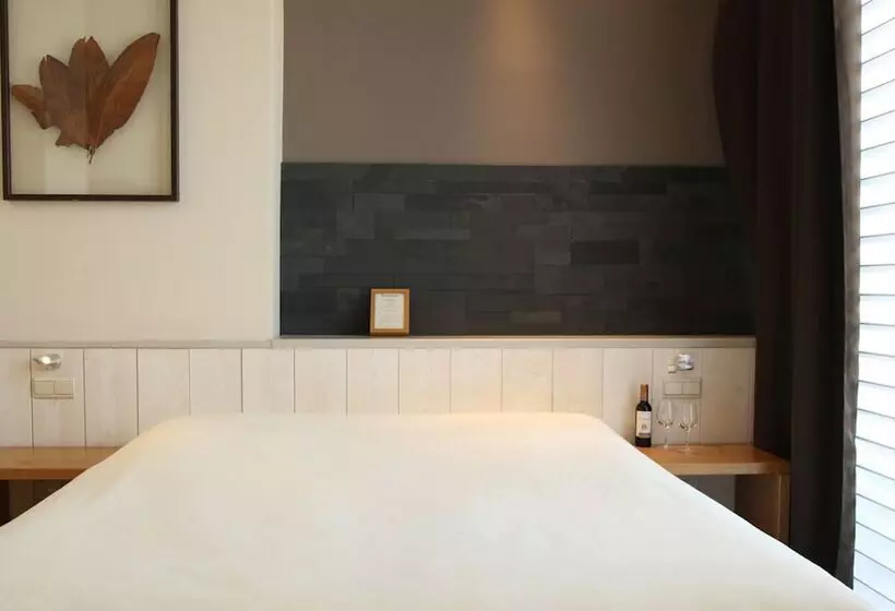 Fotos del hotel Boardhouse:  24