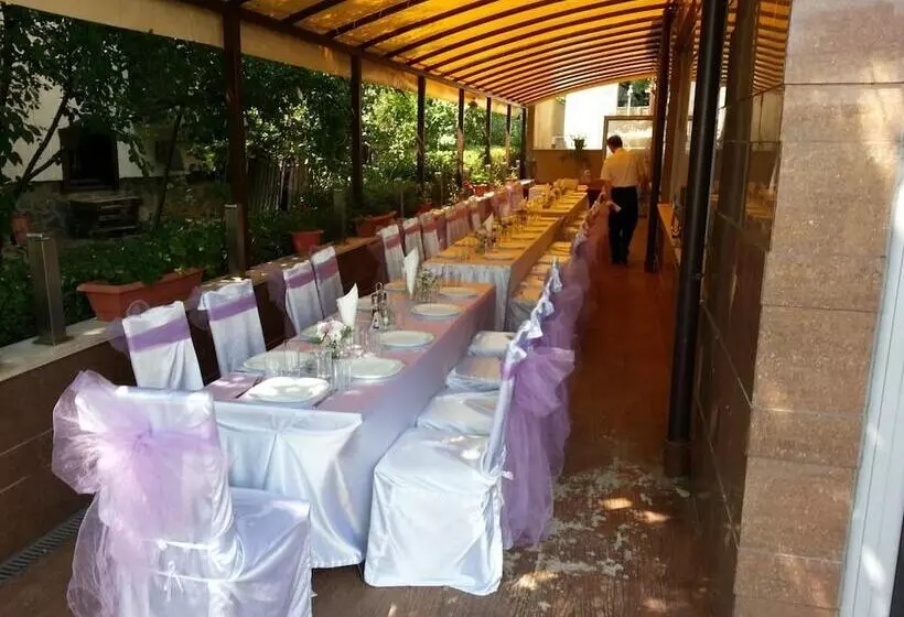 Fotos del hotel Elate Plaza Hotel:  22