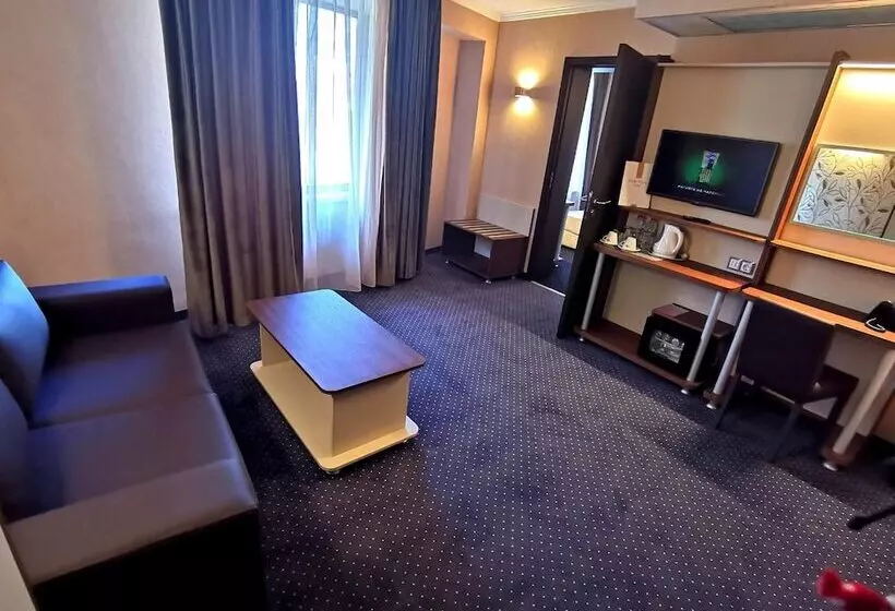 Fotos del hotel Elate Plaza Hotel:  13