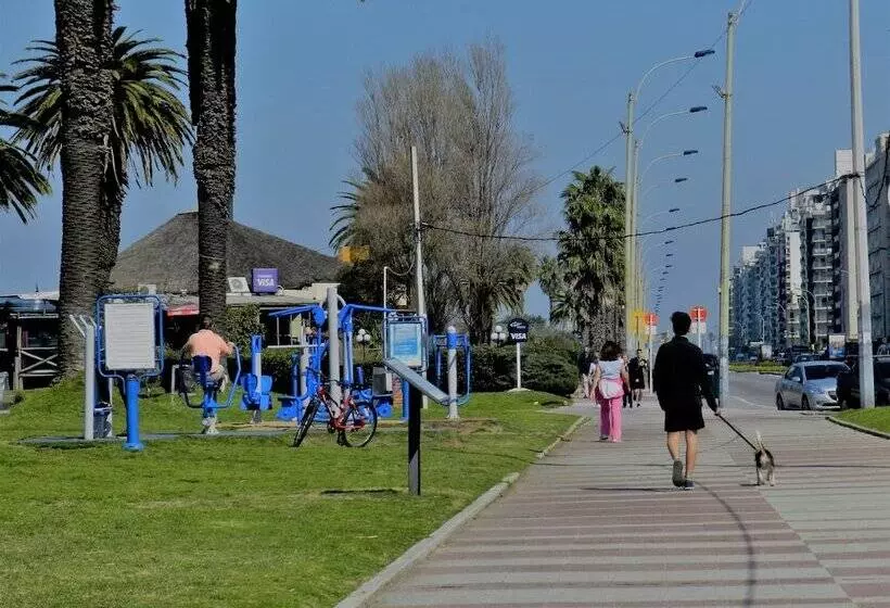 Fotos del hotel 27 Suites:  3