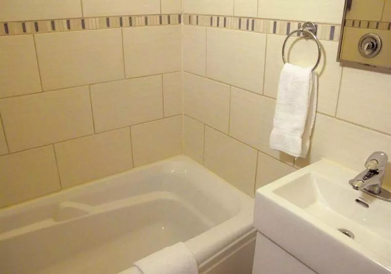 Fotos del hotel Auberge Manoir Ville Marie:  3