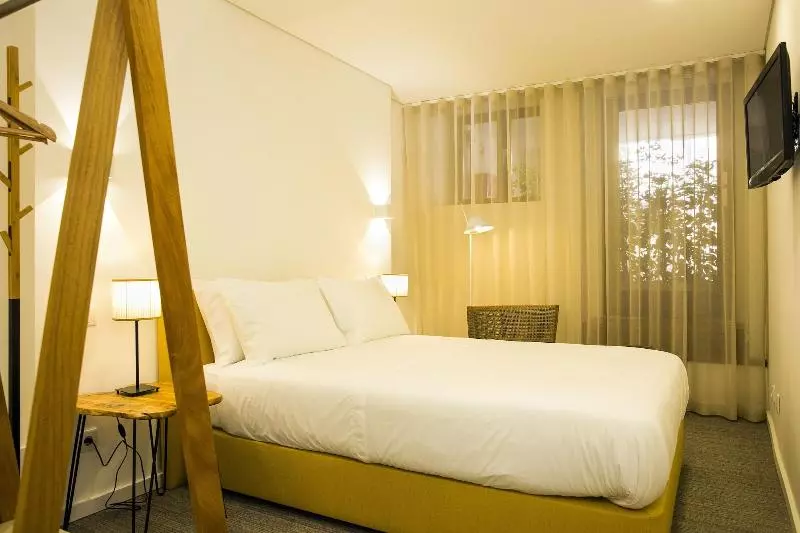 Bo  álvares Cabral Guest House