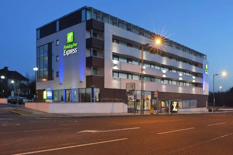 Fotos del hotel Holiday Inn Express London  Golders Green:  8