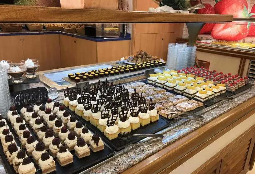 Fotos del hotel Mar Blau:  25