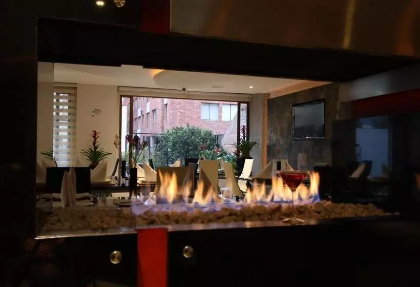 Fotos del hotel Suites 108:  6