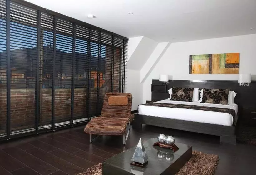 Fotos del hotel Suites 108:  23