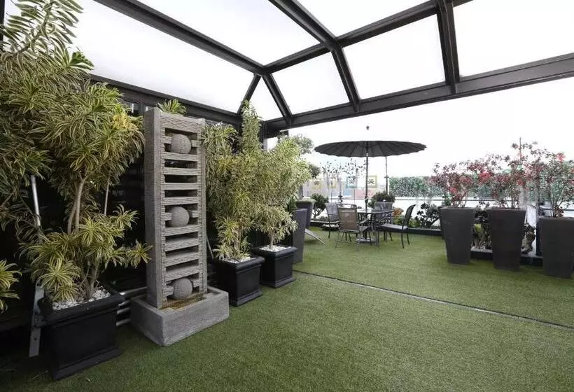 Fotos del hotel Suites 108:  3