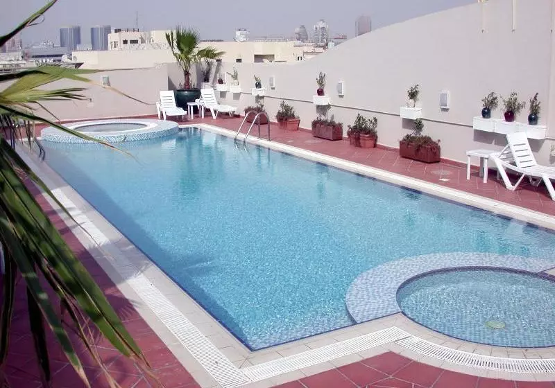 Fotos del hotel Winchester Grand Hotel Apartments:  3