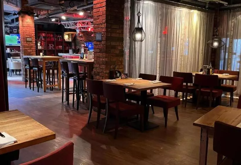 Fotos del hotel Pentahotel Inverness:  11