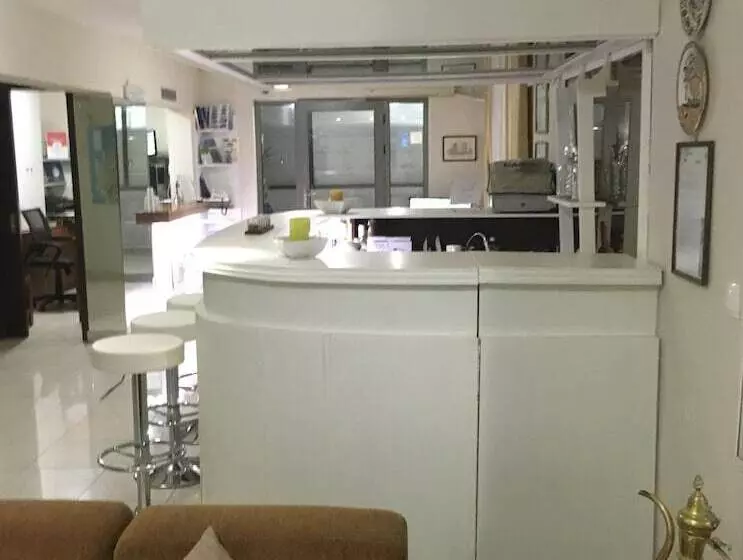 Fotos del hotel 7 Palms  Apartments:  19