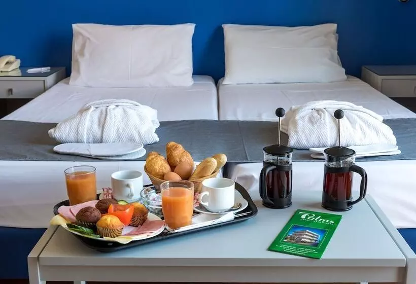 Fotos del hotel 7 Palms  Apartments:  2