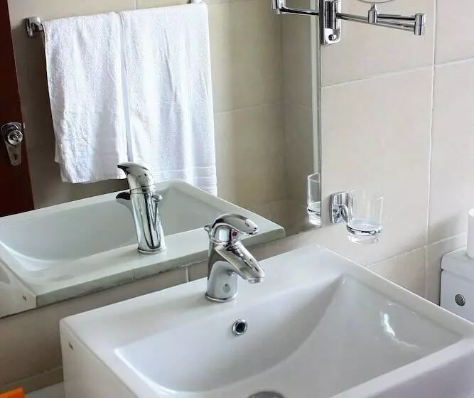 Fotos del hotel 7 Palms  Apartments:  16