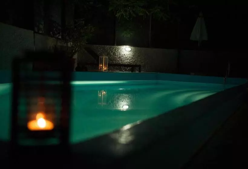 Fotos del hotel 7 Palms  Apartments:  25