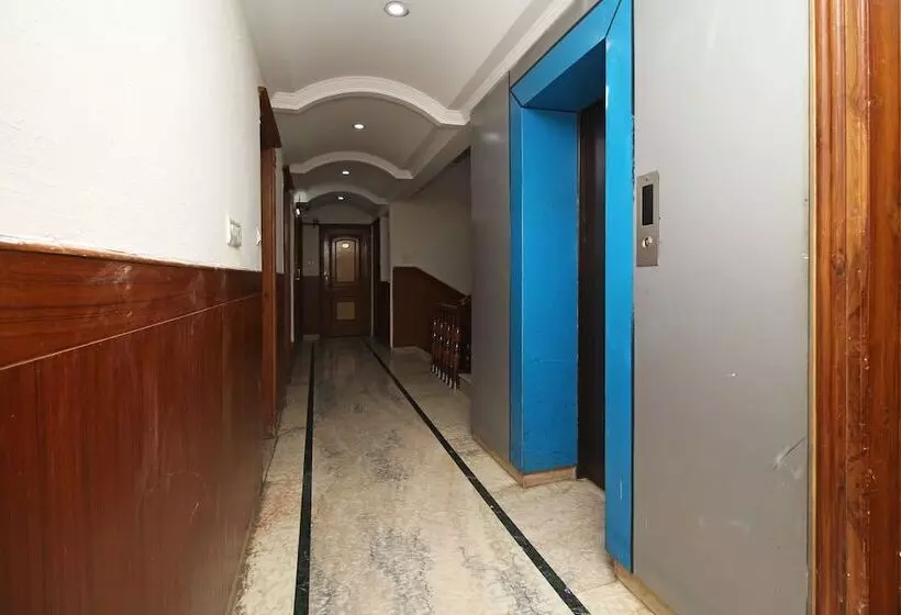 Fotos del hotel Fab Ashu Palace:  6