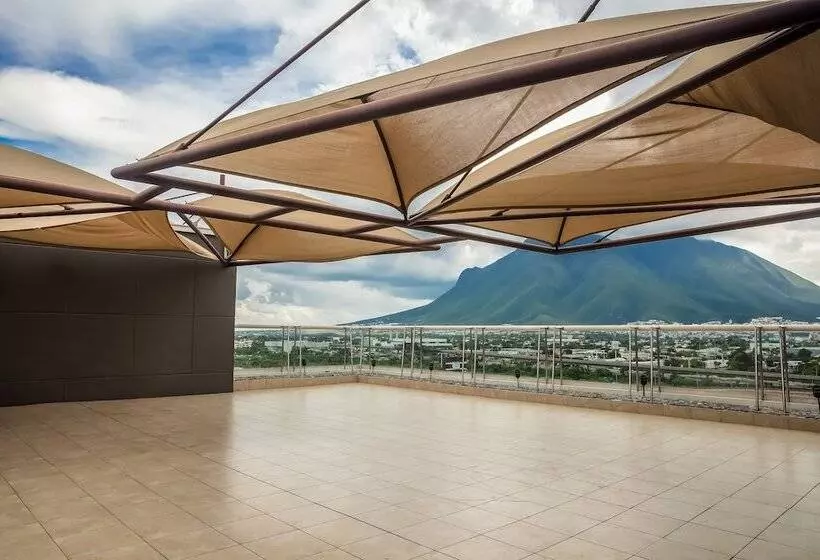 Fotos del hotel Fiesta Inn Monterrey Fundidora:  6