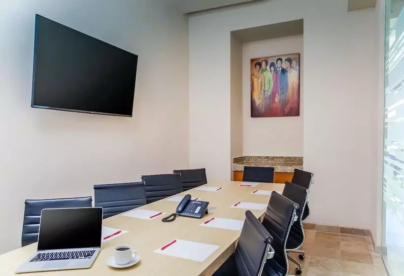 Fotos del hotel Fiesta Inn Monterrey Fundidora:  21