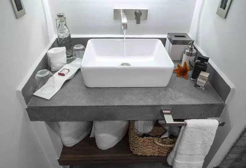 Fotos del hotel Flowsuites Wtc:  6