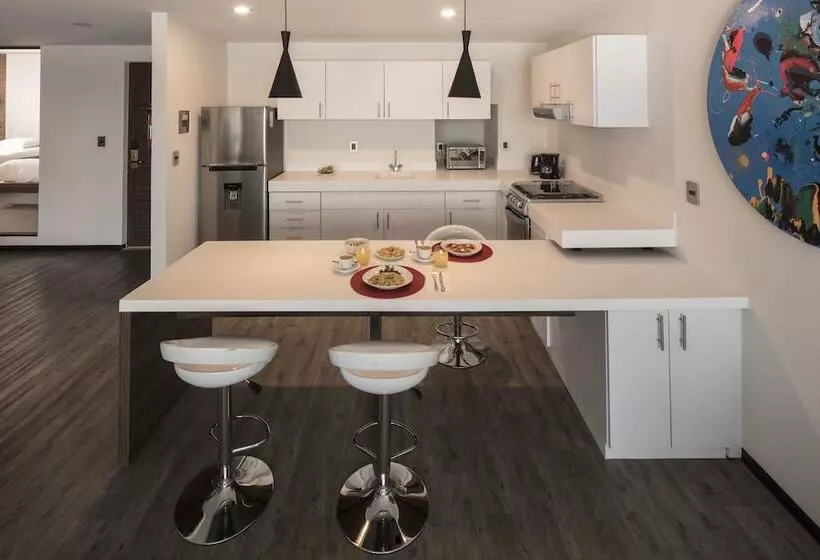 Fotos del hotel Flowsuites Wtc:  11