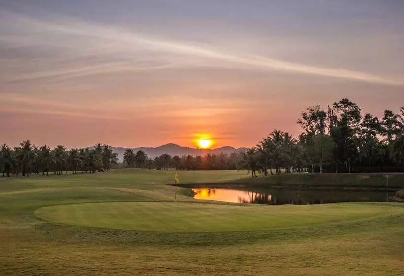 Fotos del hotel Mission Hills Phuket Golf Resort:  12