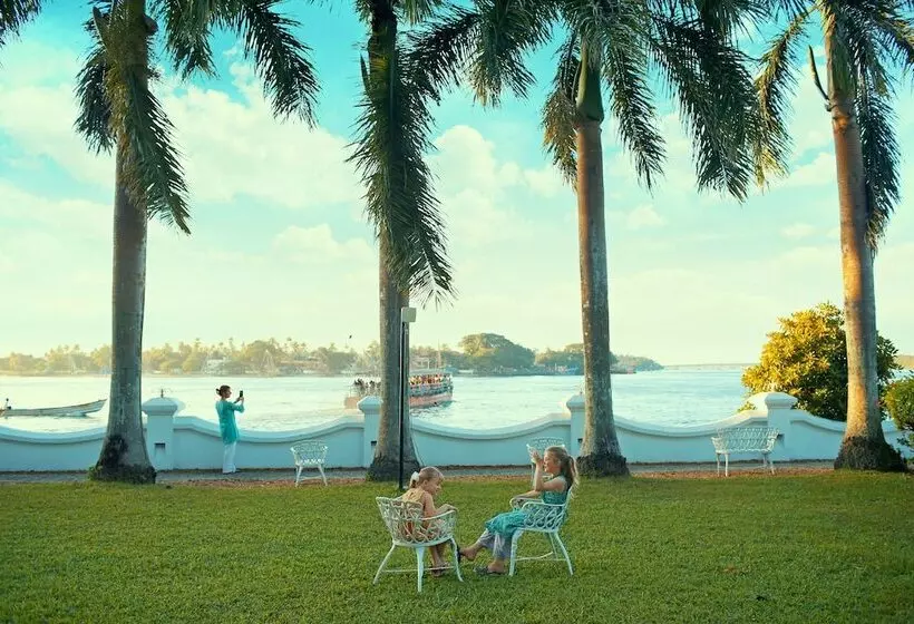 Fotos del hotel Brunton Boatyard  Cgh Earth:  9