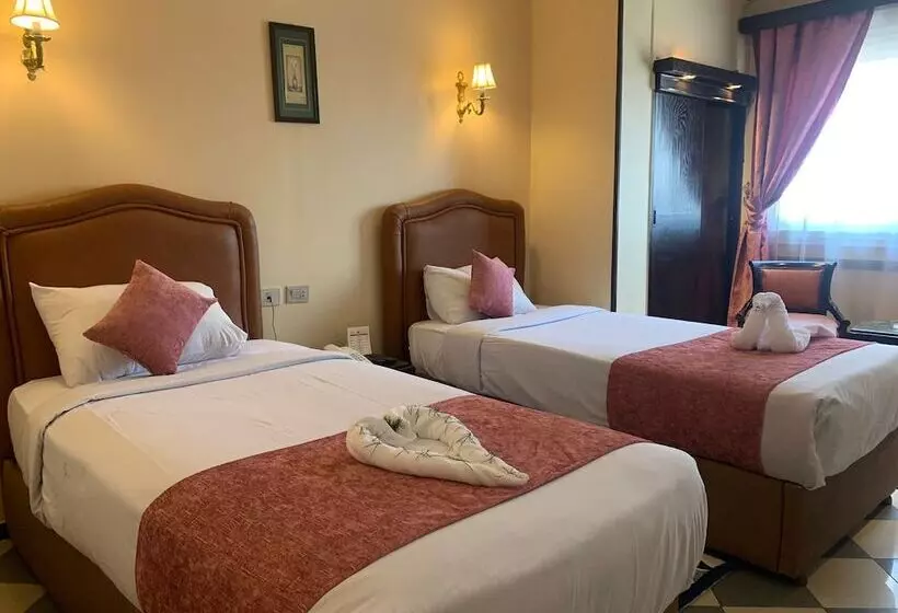 Fotos del hotel Holidays Express:  18