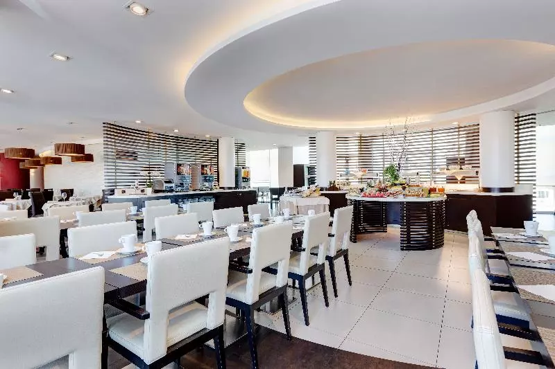 Fotos del hotel Ih S Roma Z3:  17