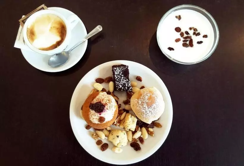 Fotos del hotel Ih S Roma Z3:  5