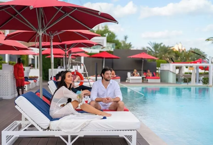 Fotos del hotel Th8 Palm Managed By Accor:  7