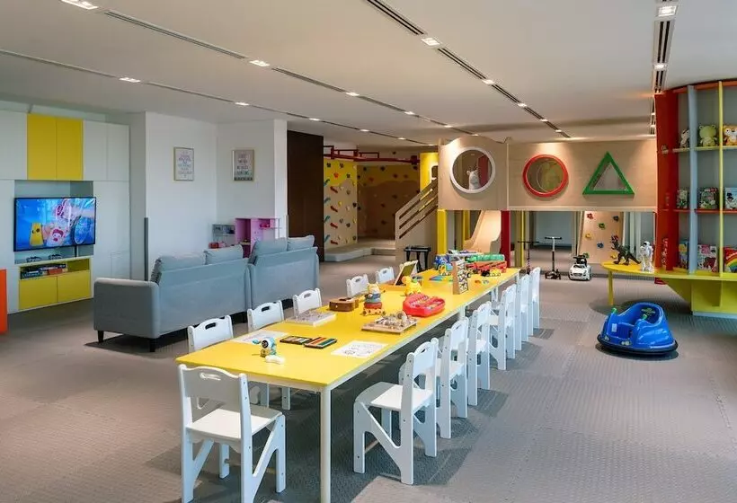 Fotos del hotel Th8 Palm Managed By Accor:  21