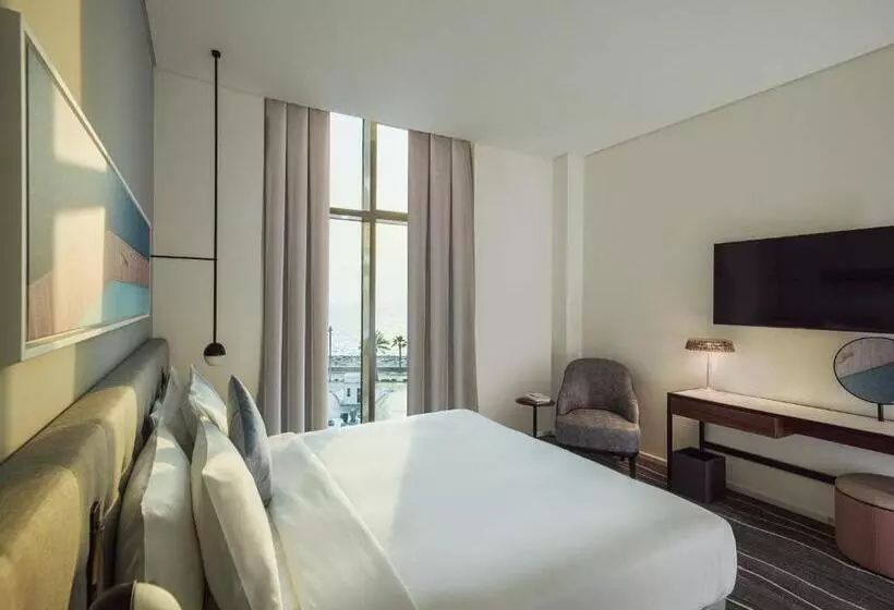 Th8 Palm Managed By Accor