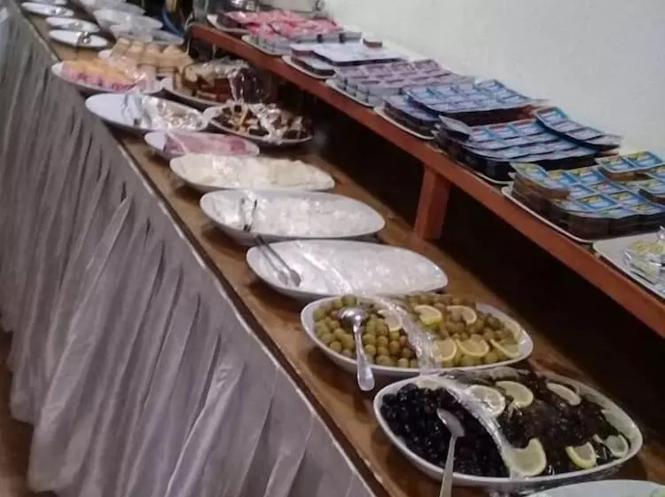 Fotos del hotel Antikhan:  8