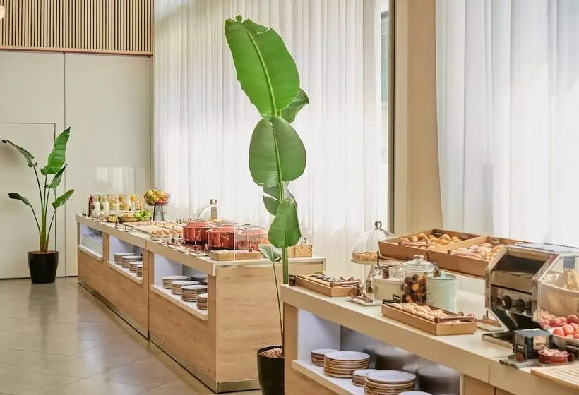 Fotos del hotel Gran Ultonia:  9