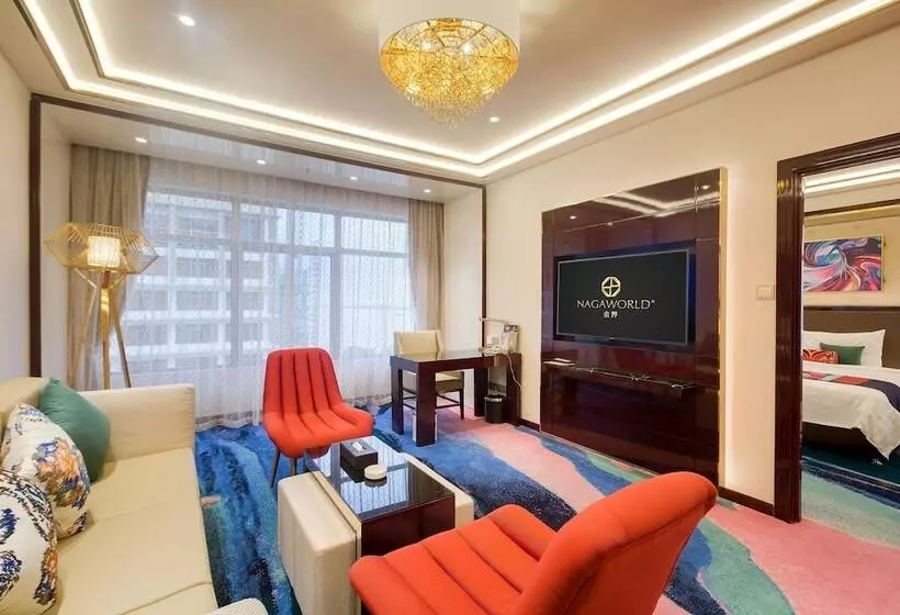 Fotos del hotel Nagaworld Hotel & Entertainment Complex:  20